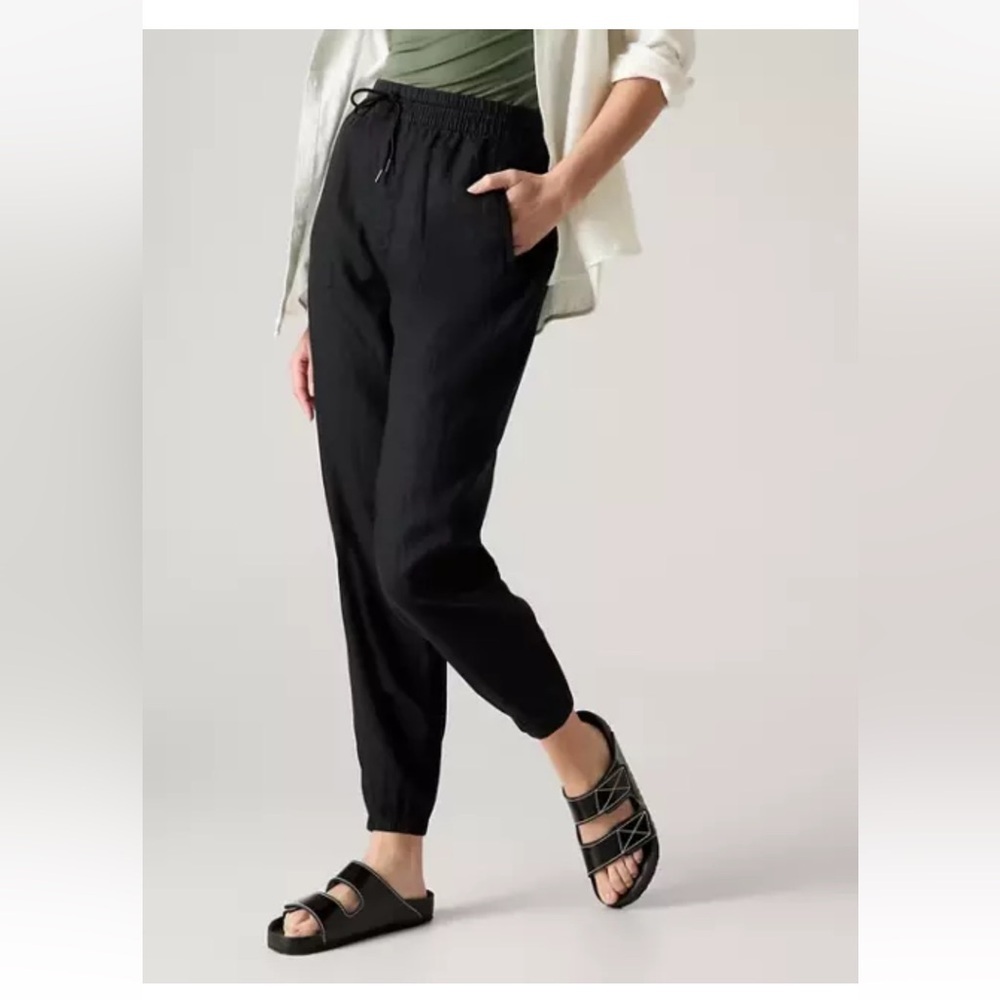 Athleta Black Jogger Pants